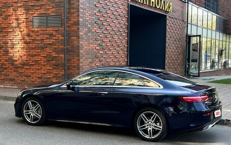 Mercedes-Benz E-Класс, 2019 год, 3 850 000 рублей, 8 фотография