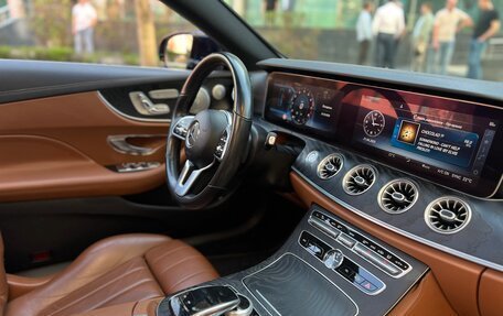 Mercedes-Benz E-Класс, 2019 год, 3 850 000 рублей, 17 фотография