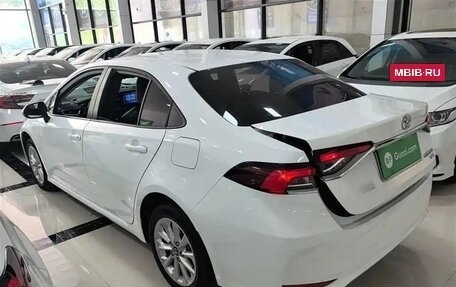 Toyota Corolla, 2022 год, 1 450 000 рублей, 3 фотография