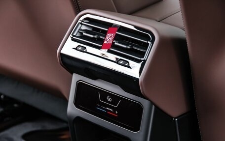 BMW 5 серия, 2025 год, 8 490 000 рублей, 12 фотография