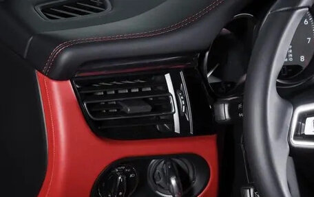 Porsche Macan I рестайлинг, 2025 год, 15 000 000 рублей, 14 фотография