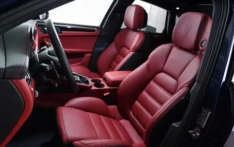 Porsche Macan I рестайлинг, 2025 год, 15 000 000 рублей, 17 фотография