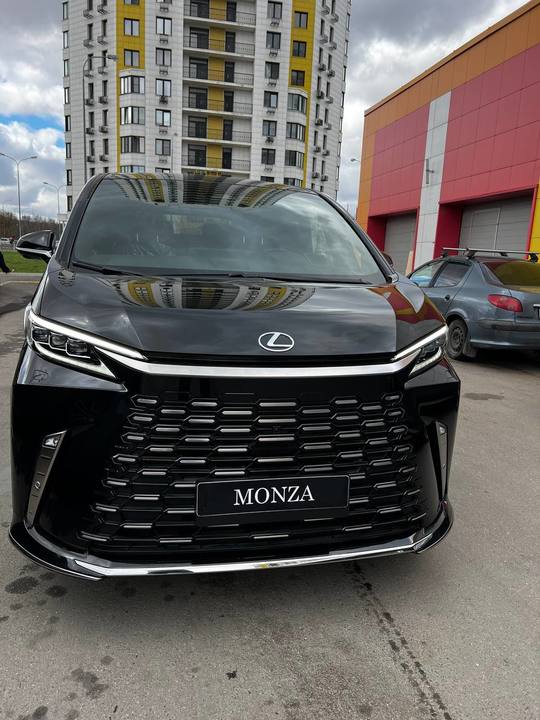 Lexus LM I, 2025 год, 19 400 000 рублей, 2 фотография