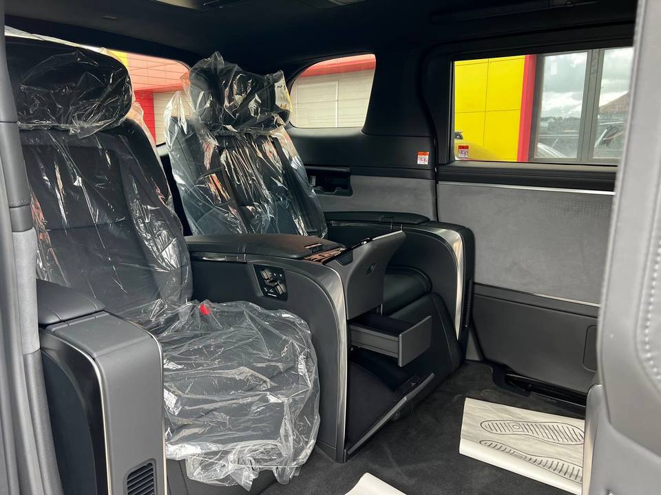 Lexus LM I, 2025 год, 19 400 000 рублей, 31 фотография