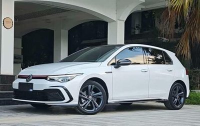 Volkswagen Golf VIII, 2022 год, 2 100 000 рублей, 1 фотография
