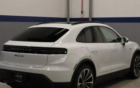 Porsche Macan, 2025 год, 12 100 000 рублей, 13 фотография