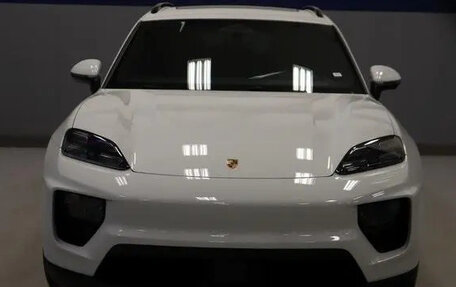 Porsche Macan, 2025 год, 12 100 000 рублей, 8 фотография