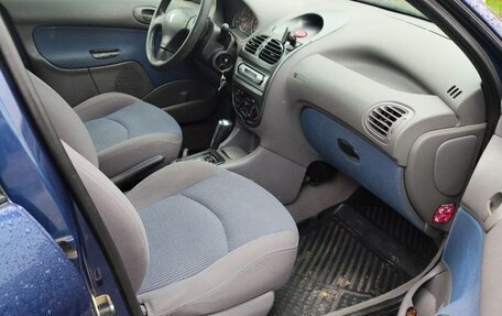 Peugeot 206, 2004 год, 380 000 рублей, 9 фотография