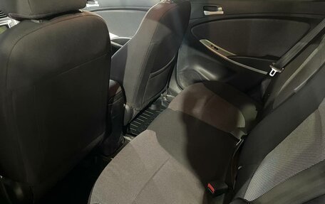 Hyundai Solaris II рестайлинг, 2013 год, 830 000 рублей, 16 фотография