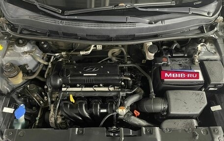 Hyundai Solaris II рестайлинг, 2013 год, 830 000 рублей, 18 фотография