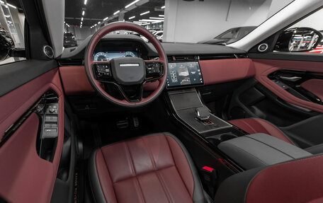 Land Rover Range Rover Evoque II, 2024 год, 6 500 000 рублей, 7 фотография