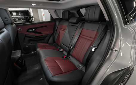 Land Rover Range Rover Evoque II, 2024 год, 6 500 000 рублей, 13 фотография