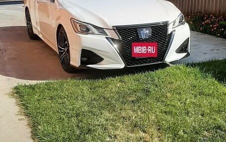 Toyota Crown, 2018 год, 3 000 000 рублей, 7 фотография