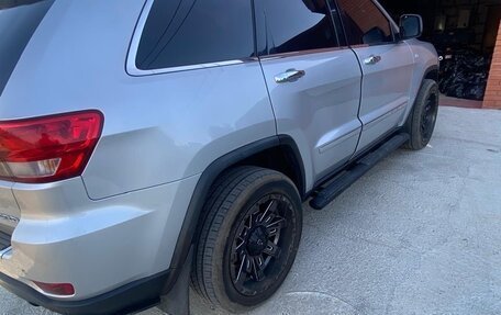 Jeep Grand Cherokee, 2011 год, 1 550 000 рублей, 14 фотография