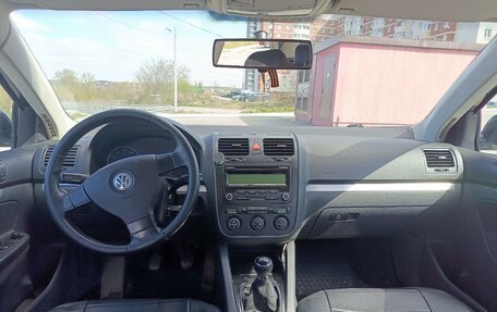 Volkswagen Jetta VI, 2007 год, 599 999 рублей, 16 фотография