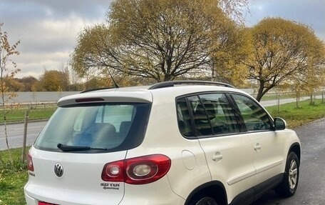 Volkswagen Tiguan I, 2010 год, 1 550 000 рублей, 5 фотография