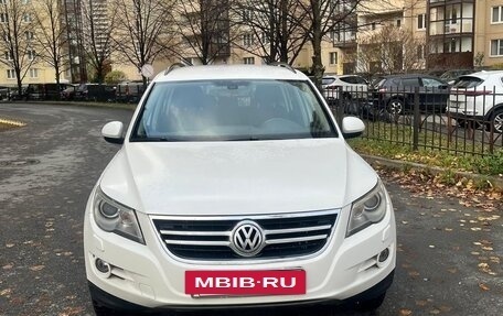 Volkswagen Tiguan I, 2010 год, 1 550 000 рублей, 2 фотография