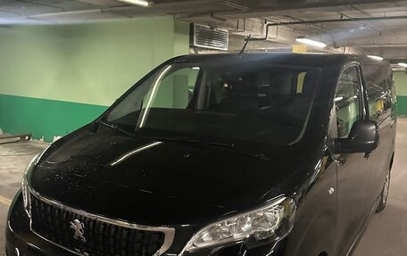 Peugeot Traveller I, 2021 год, 3 900 000 рублей, 2 фотография