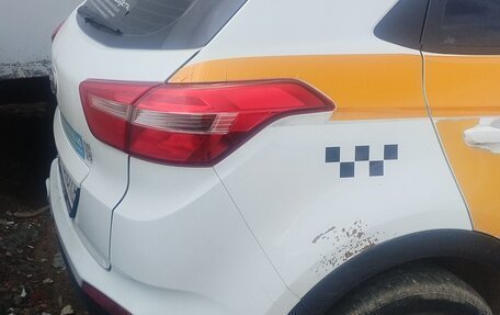 Hyundai Creta I рестайлинг, 2019 год, 1 015 000 рублей, 4 фотография