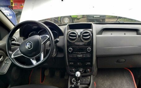 Renault Duster I рестайлинг, 2019 год, 1 120 000 рублей, 6 фотография