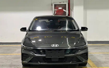 Hyundai Elantra, 2023 год, 1 100 000 рублей, 2 фотография