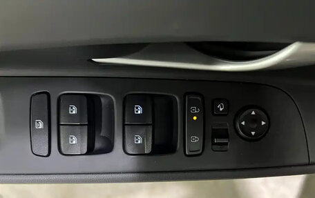 Hyundai Elantra, 2023 год, 1 100 000 рублей, 8 фотография