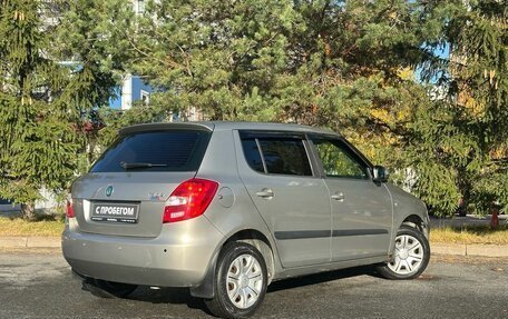 Skoda Fabia II, 2011 год, 380 000 рублей, 7 фотография