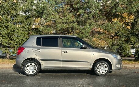 Skoda Fabia II, 2011 год, 380 000 рублей, 8 фотография