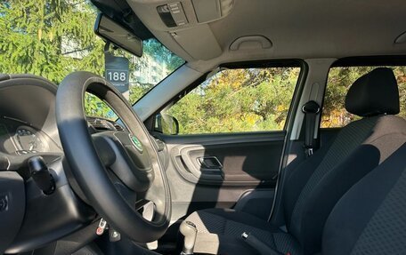 Skoda Fabia II, 2011 год, 380 000 рублей, 9 фотография