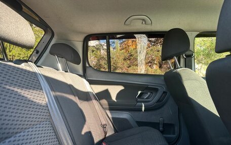 Skoda Fabia II, 2011 год, 380 000 рублей, 24 фотография