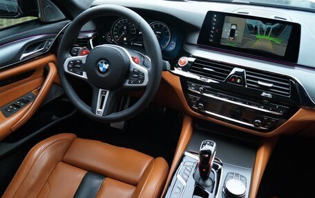 BMW M5, 2018 год, 7 300 000 рублей, 40 фотография