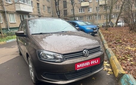 Volkswagen Polo VI (EU Market), 2015 год, 1 050 000 рублей, 2 фотография