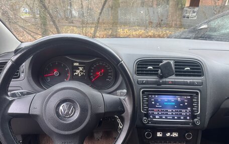 Volkswagen Polo VI (EU Market), 2015 год, 1 050 000 рублей, 7 фотография