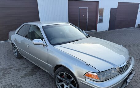 Toyota Mark II VIII (X100), 1990 год, 1 390 000 рублей, 10 фотография