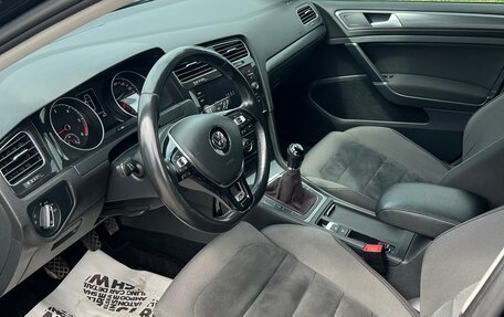 Volkswagen Golf VII, 2018 год, 1 750 000 рублей, 18 фотография