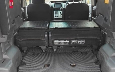 Toyota Noah III, 2009 год, 1 380 000 рублей, 11 фотография