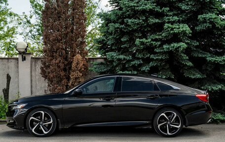 Honda Accord IX рестайлинг, 2020 год, 2 360 000 рублей, 13 фотография