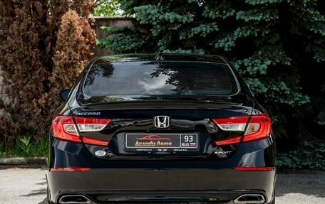 Honda Accord IX рестайлинг, 2020 год, 2 360 000 рублей, 14 фотография