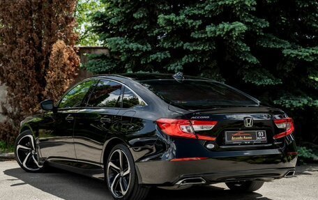 Honda Accord IX рестайлинг, 2020 год, 2 360 000 рублей, 16 фотография