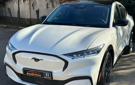 Ford Mustang Mach-E I, 2021 год, 4 600 000 рублей, 5 фотография