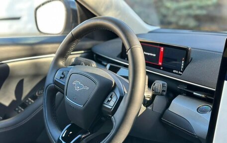 Ford Mustang Mach-E I, 2021 год, 4 600 000 рублей, 24 фотография