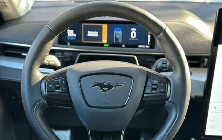 Ford Mustang Mach-E I, 2021 год, 4 600 000 рублей, 30 фотография