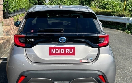 Toyota Yaris, 2021 год, 1 330 000 рублей, 4 фотография