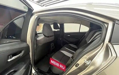 Toyota Corolla, 2022 год, 1 800 000 рублей, 13 фотография