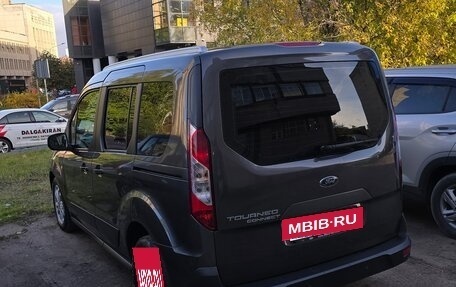 Ford Tourneo Connect II рестайлинг, 2020 год, 2 000 000 рублей, 4 фотография