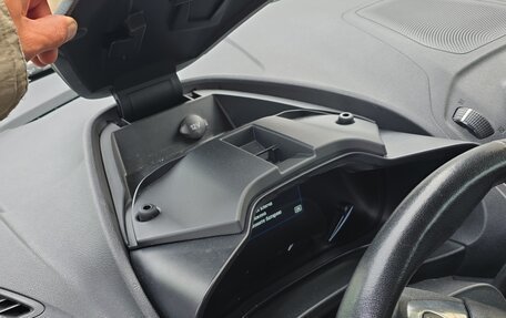 Ford Tourneo Connect II рестайлинг, 2020 год, 2 000 000 рублей, 16 фотография