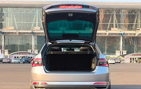 Skoda Superb III рестайлинг, 2022 год, 1 750 000 рублей, 24 фотография