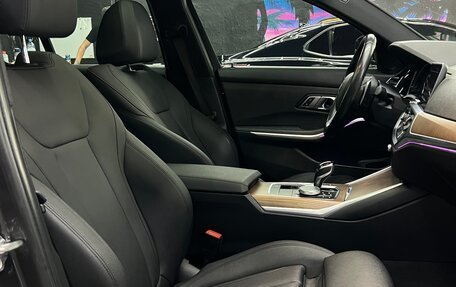 BMW 3 серия, 2019 год, 3 620 000 рублей, 11 фотография