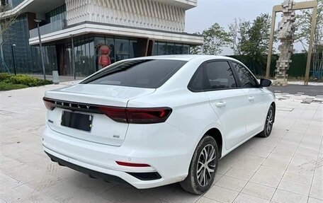 Geely Emgrand, 2025 год, 1 300 000 рублей, 4 фотография