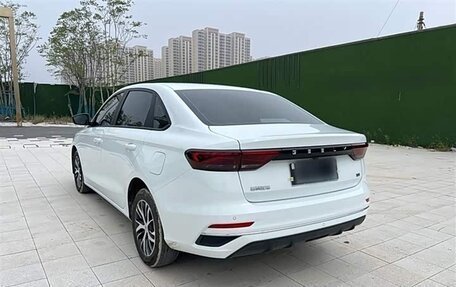 Geely Emgrand, 2025 год, 1 300 000 рублей, 6 фотография